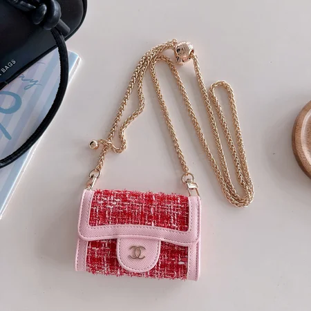 chanel カバー iphone17