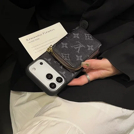 アイフォン17 burberry バーバリー カバー 