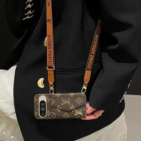 ハイブランド iphone17 カバー