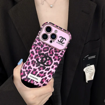 ブランド カバー アイフォーン17pro chanel風 