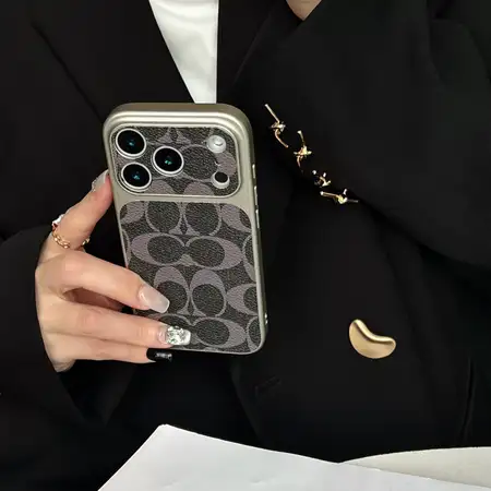 iphone 14プロ ケース コーチ ブランド