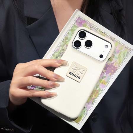 ハイブランド miumiu ミュウミュウ アイフォーン17 スマホケース 