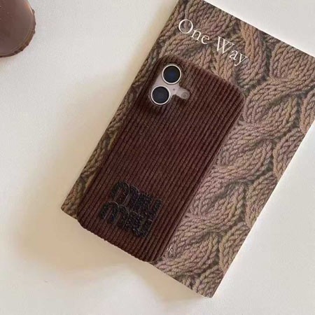 ミュウミュウ iphone16 携帯ケース 
