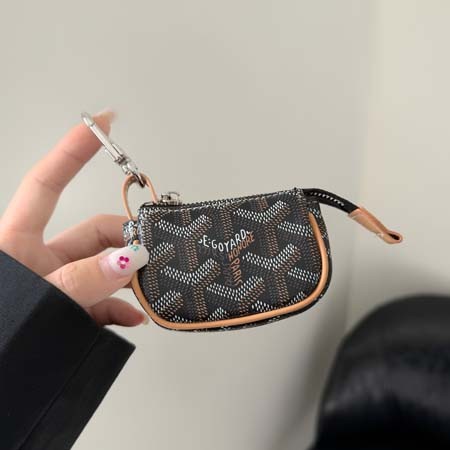 アイフォーン17プラス ゴヤール goyard ケース  迷彩グリーン