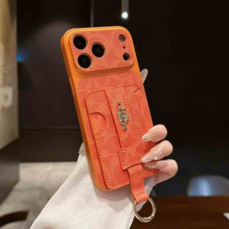 coach 携帯ケース アイフォン17 シープスキン