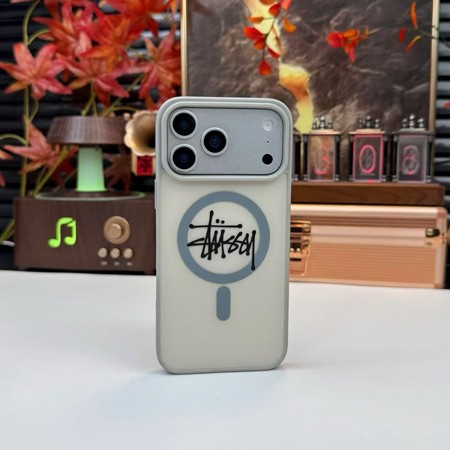 ブランド スマホケース アイフォーン18pro max