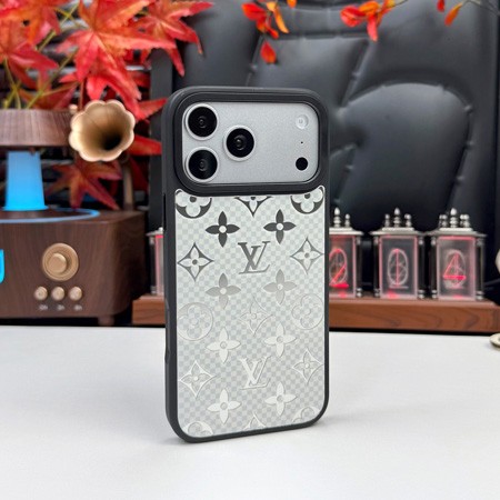 ブランド 携帯ケース アイホンiphone18promax  シルバー