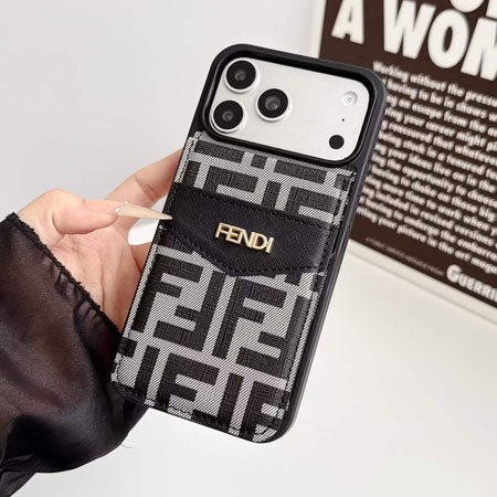 フェンディ fendi アイフォーン18プロ max 