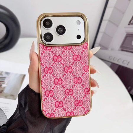 ワニ柄 ハイブランド ケース アイフォンiphone17pro burberry バーバリー 