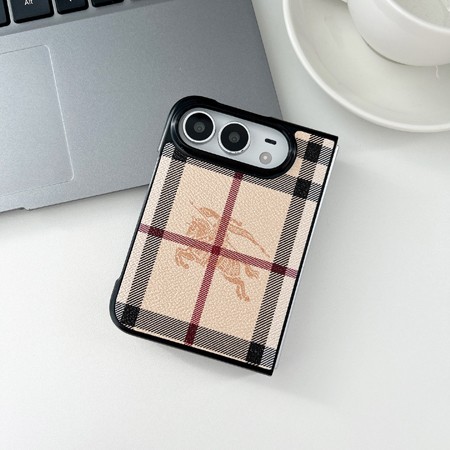 ハイブランド スマホケース アイフォン18プラス burberry コラボ