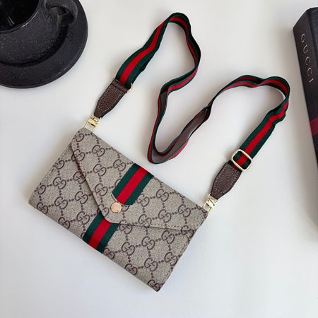 アイフォーンiphone18 gucci グッチ スマホケース 