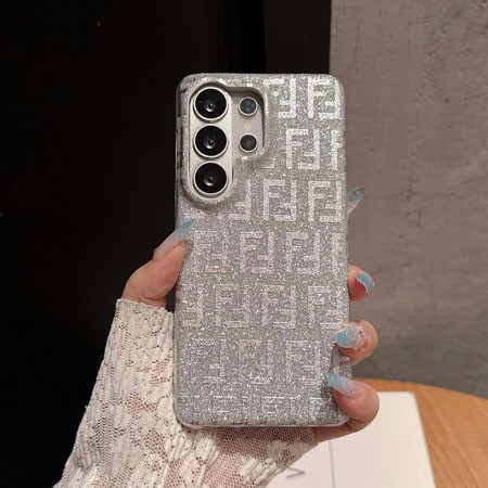 ハイブランド アイホン18plus 男性愛用