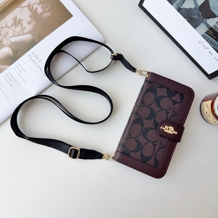 coach コーチ アイフォーンiphone18promax ケース  レンズ保護