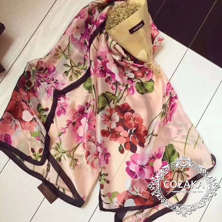 gucci ストール 大判