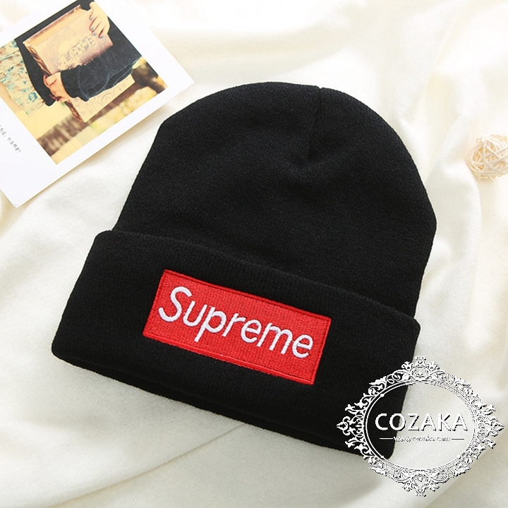 supreme ニット帽 刺繍入り