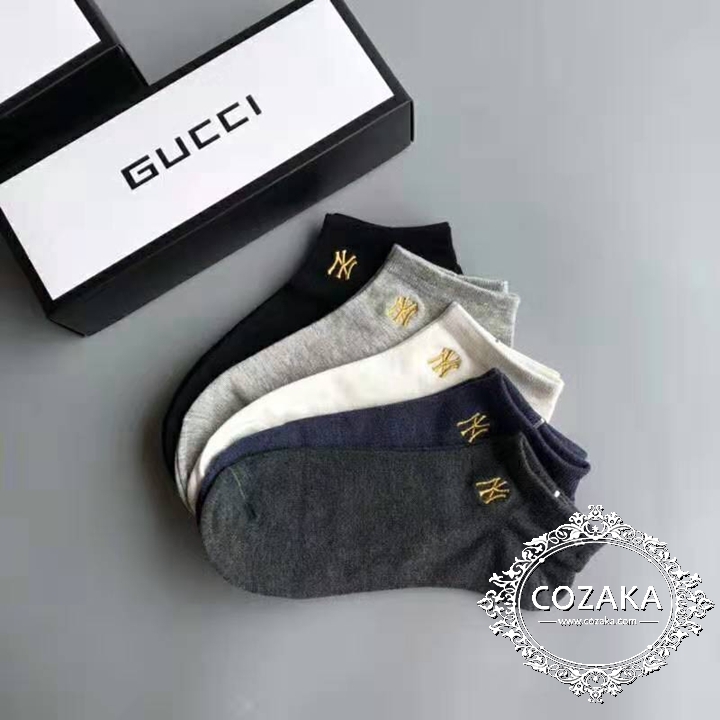 gucci メンズソックス オシャレ