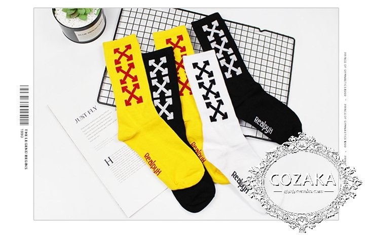 offwhite 靴下 ロゴ