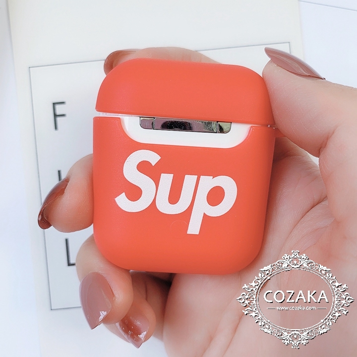 SUPREME AirPods 