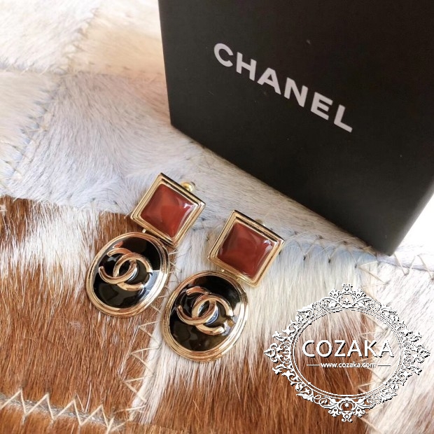 Chanel アクセサリー ピアス