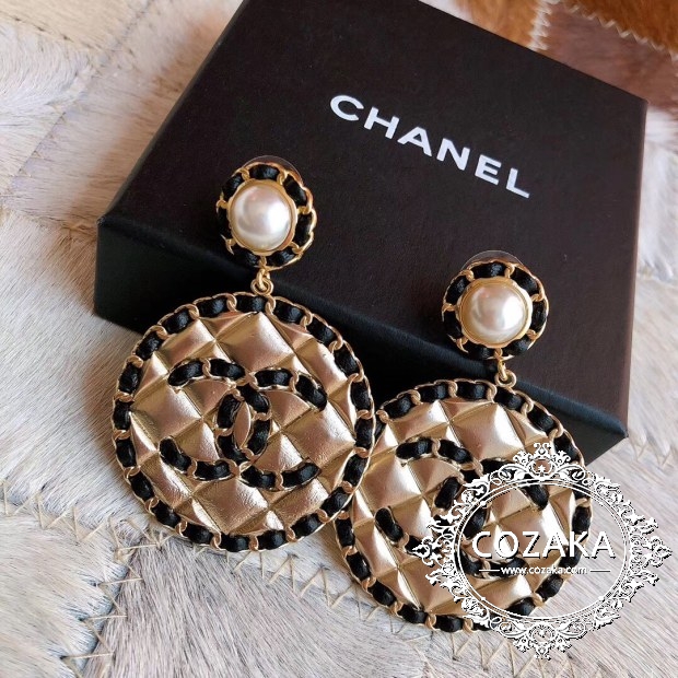 Chanel ピアス 丸形