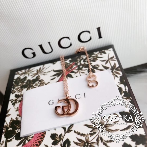 GUCCI 鎖骨チェーン プレゼント