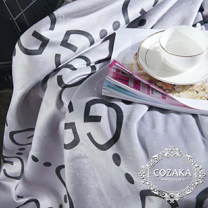 gucci ひざ掛け ボア付き