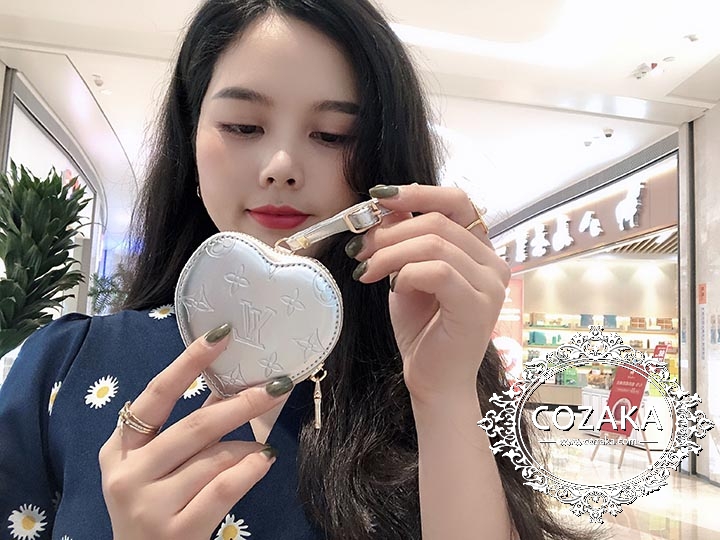 Louis Vuitton AirPods Pro ケース