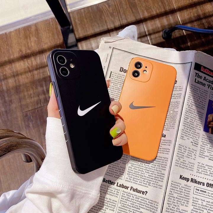 Nike iPhone 12/12Pro男女兼用保護ケース