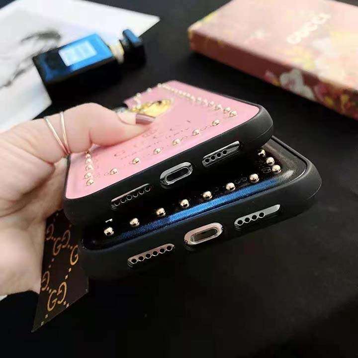 金具ロゴ付きアイフォーンxsスマホケース