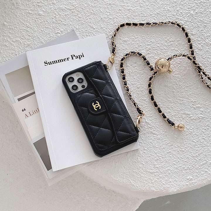 シャネルiphone15ケースチェーン
