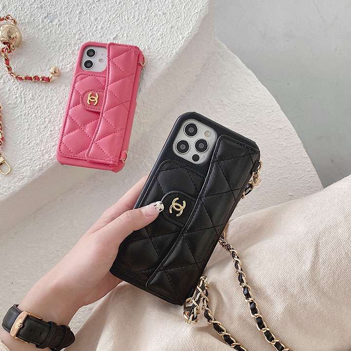 chanel iphone15proケースバッグ型