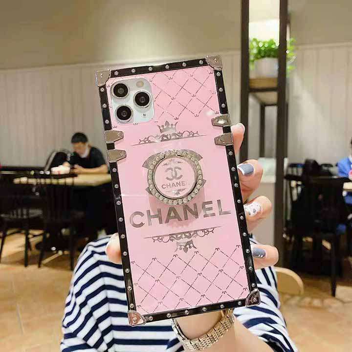 ハイブランドiphone 13pro chanelカバー