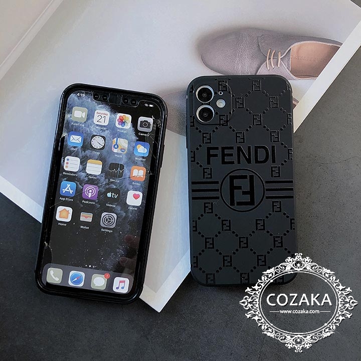 fendi iPhone 7プラス/7 欧米風 保護ケース