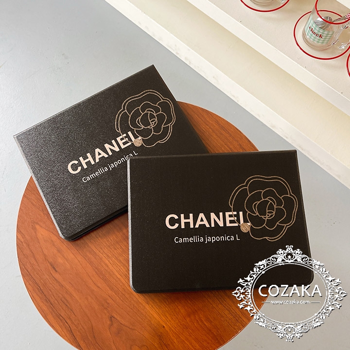 chanel iPad 7/8 スマホケース