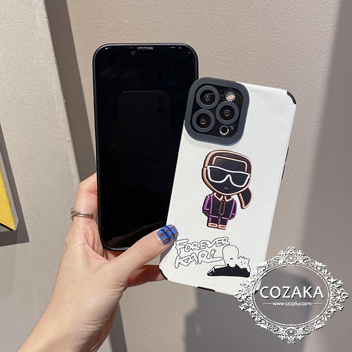 iPhone 11Promax 人気 シャネル スマホケース