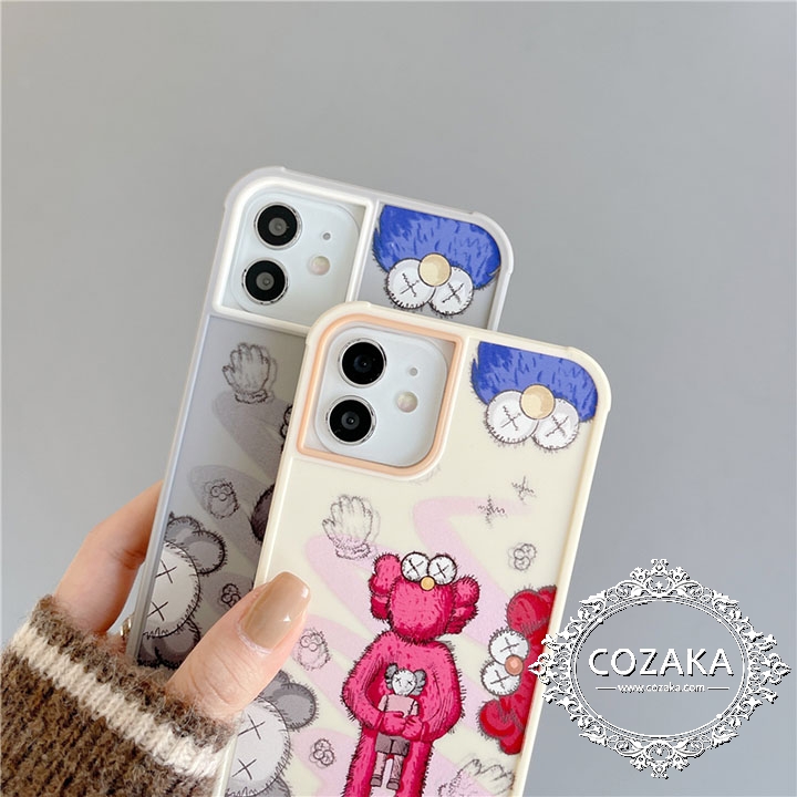 Kaws iphoneXケースブランド