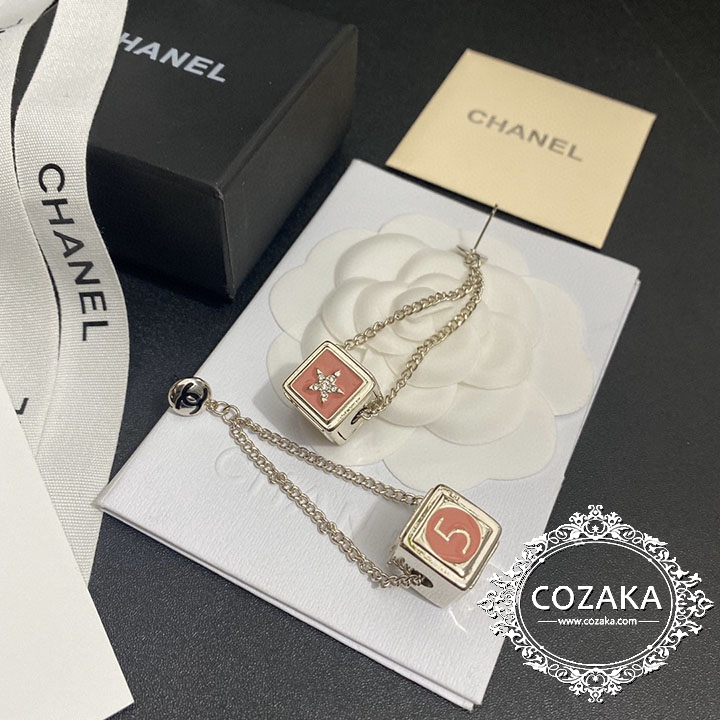 chanel イヤリング 芸能人愛用