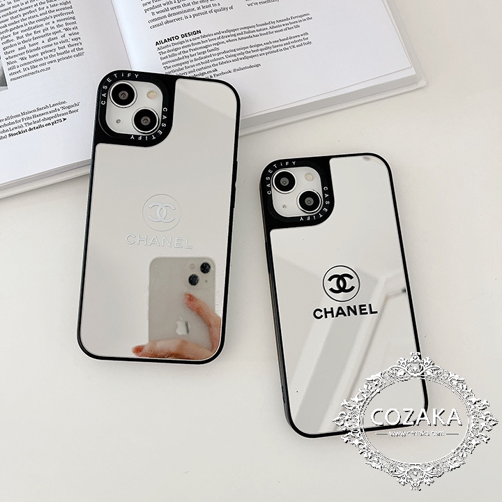 iPhone 12 chanel 女性愛用 保護ケース