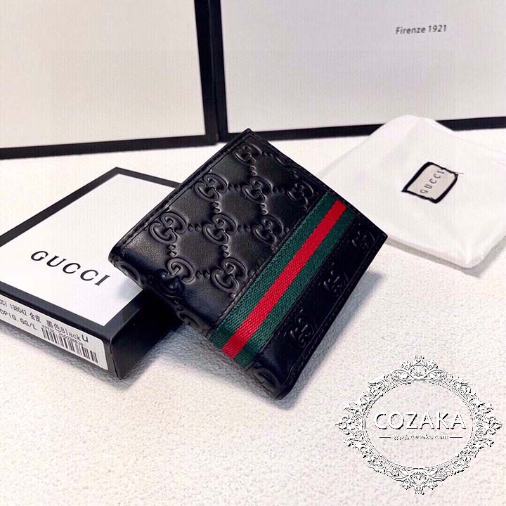 二つ折り財布 ビジネス風 gucci