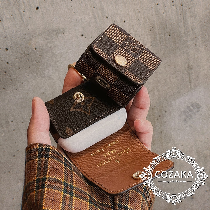 LV AirpodsProケース ロゴ付き 欧米風
