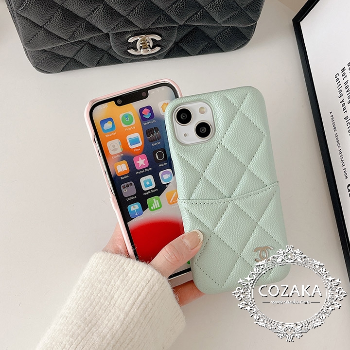 人気 シャネルiphone15ケース