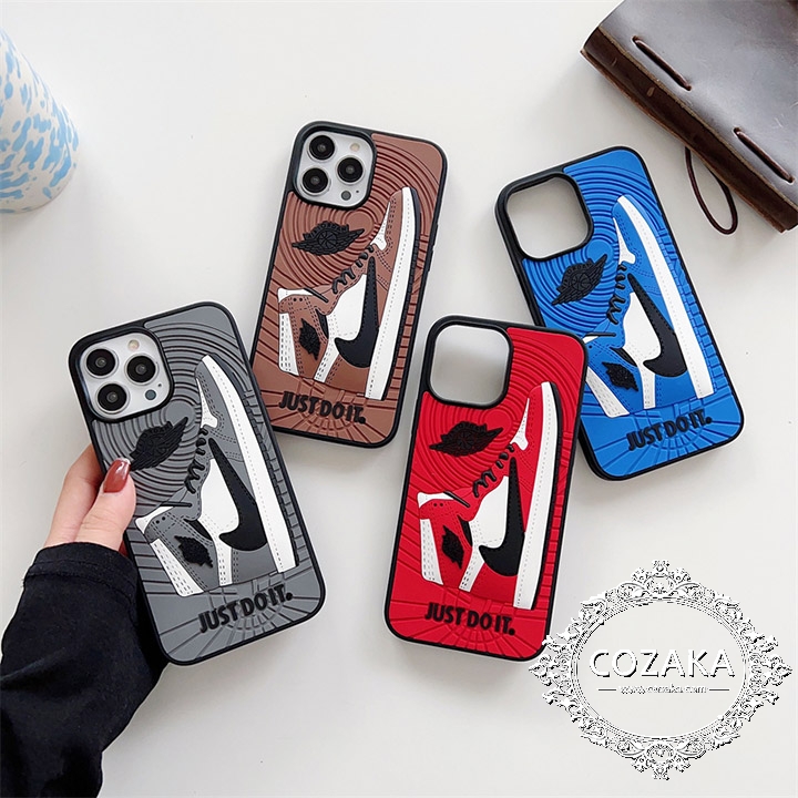 Nike iphone15 携帯ケースシリコン
