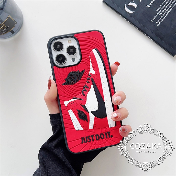 流行りiphone15 nike 携帯ケース