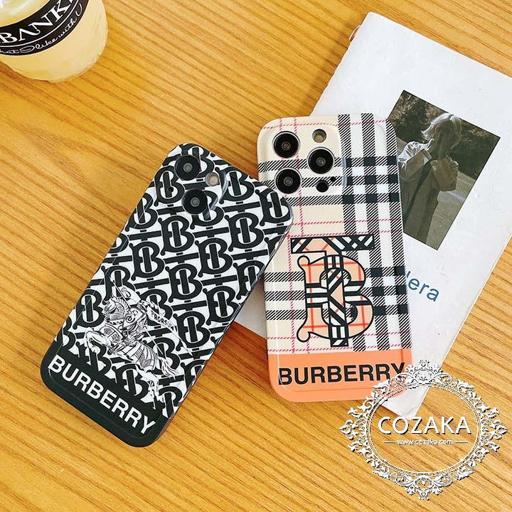 iphone15スマホケース光沢感burberry