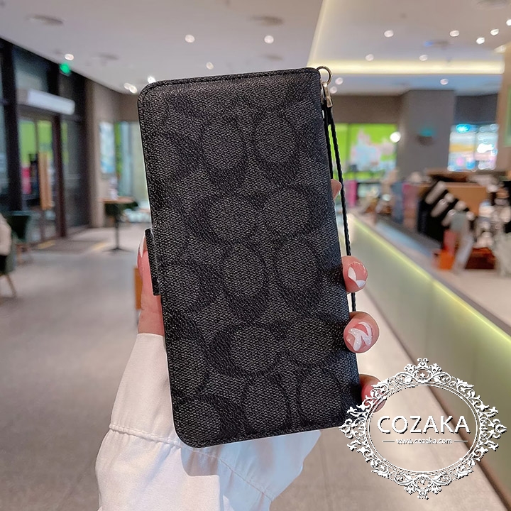 Coach iphone15手帳スマホケース