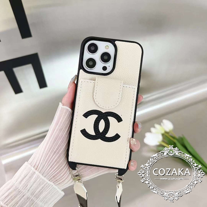 chanel アイフォン15 proストラップスマホケース