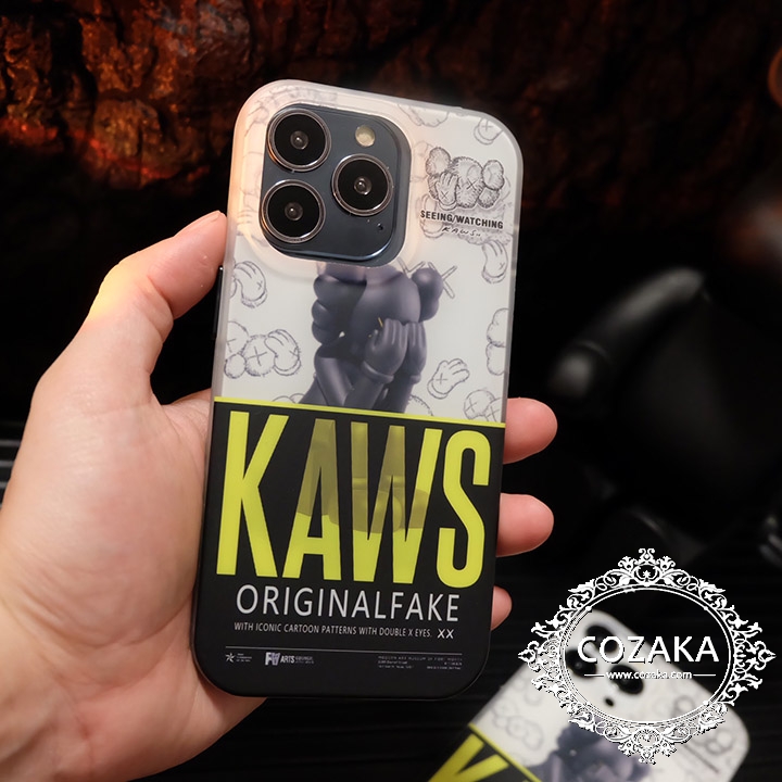 Kawsスマホケースiphone15