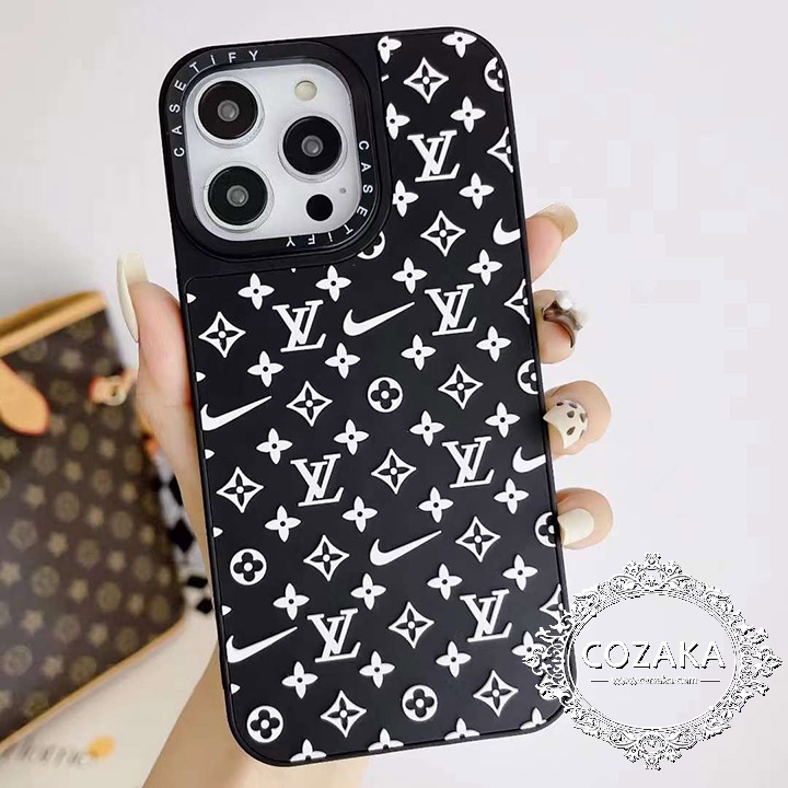 NIKE iphone15 case