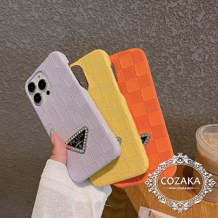 prada風 iphone15ケース