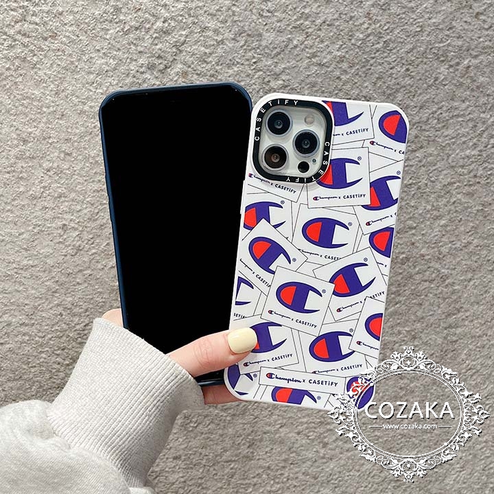 champion風 iphone15カバーおしゃれ